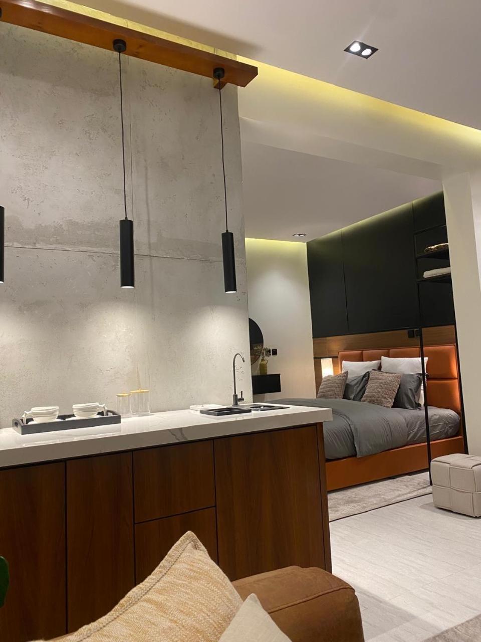 Brooklyn With Private Entrance Apartment *