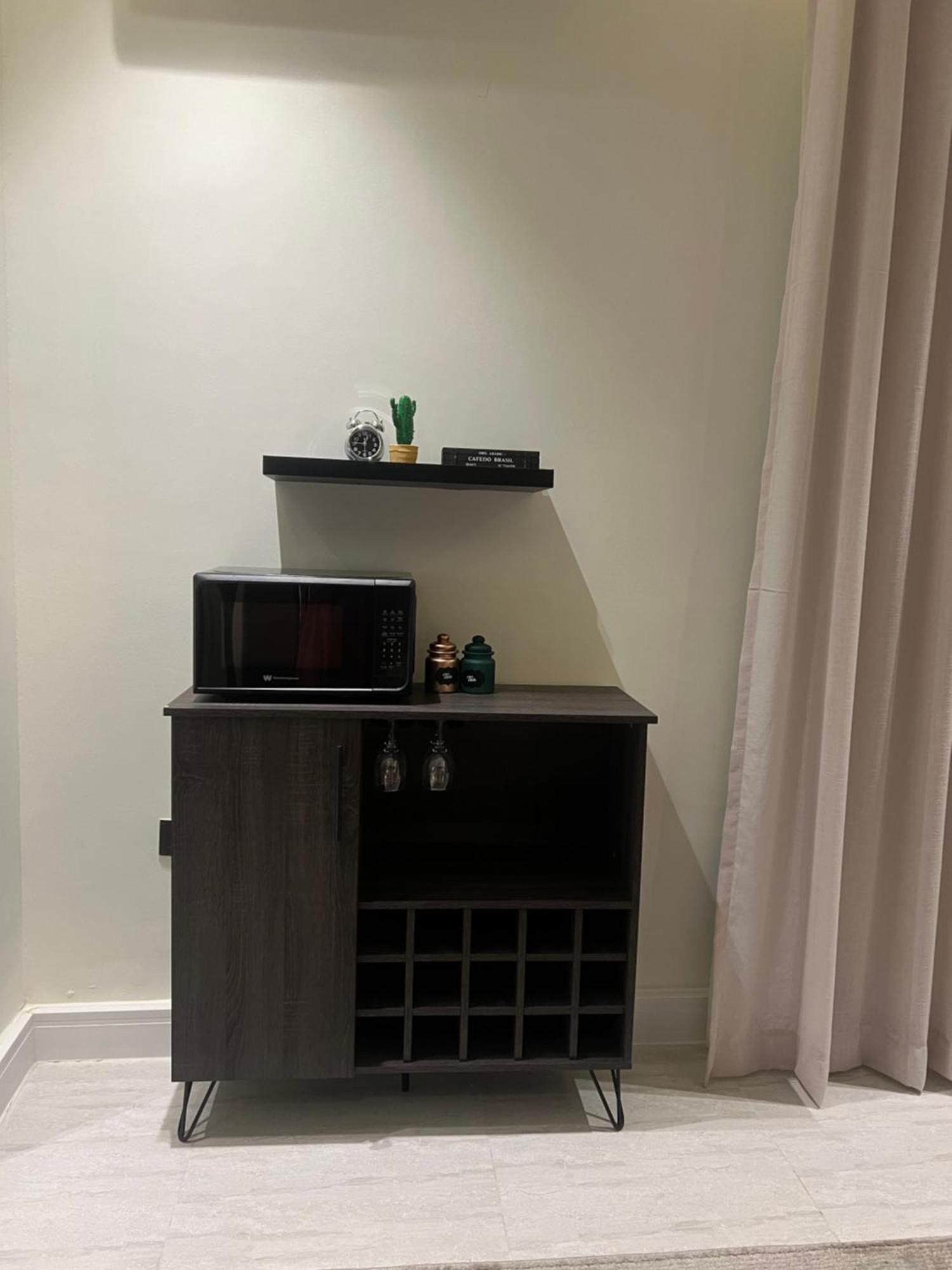 Brooklyn With Private Entrance Apartment *